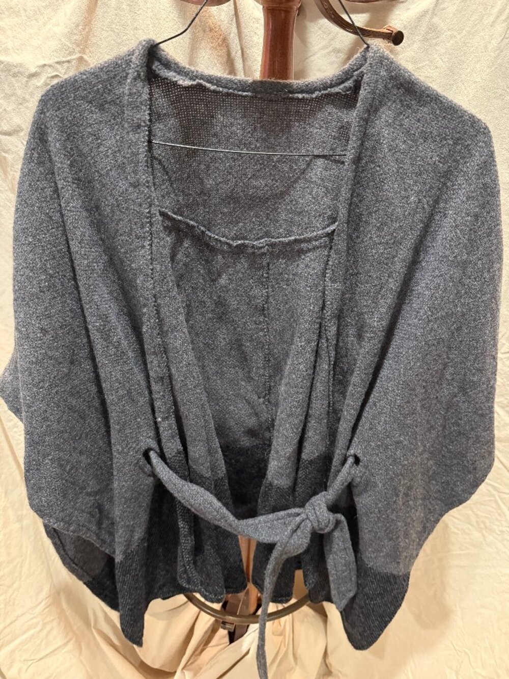 Grey Poncho with tie
